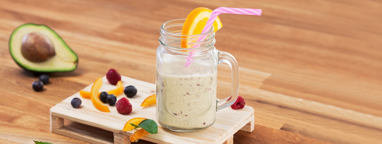 Smoothie με Αβοκάντο, Μπανάνα, Μύρτιλο και Total